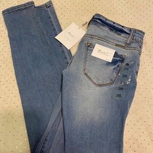 BRAND NEW!! KanCan jeans! never worn.